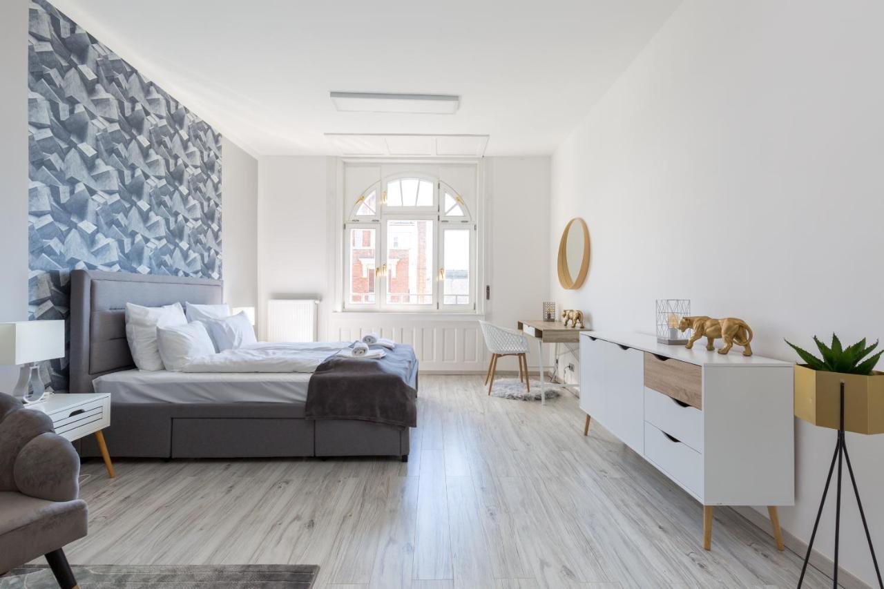 Designer On The Broadway With 2br And Ac Appartamento